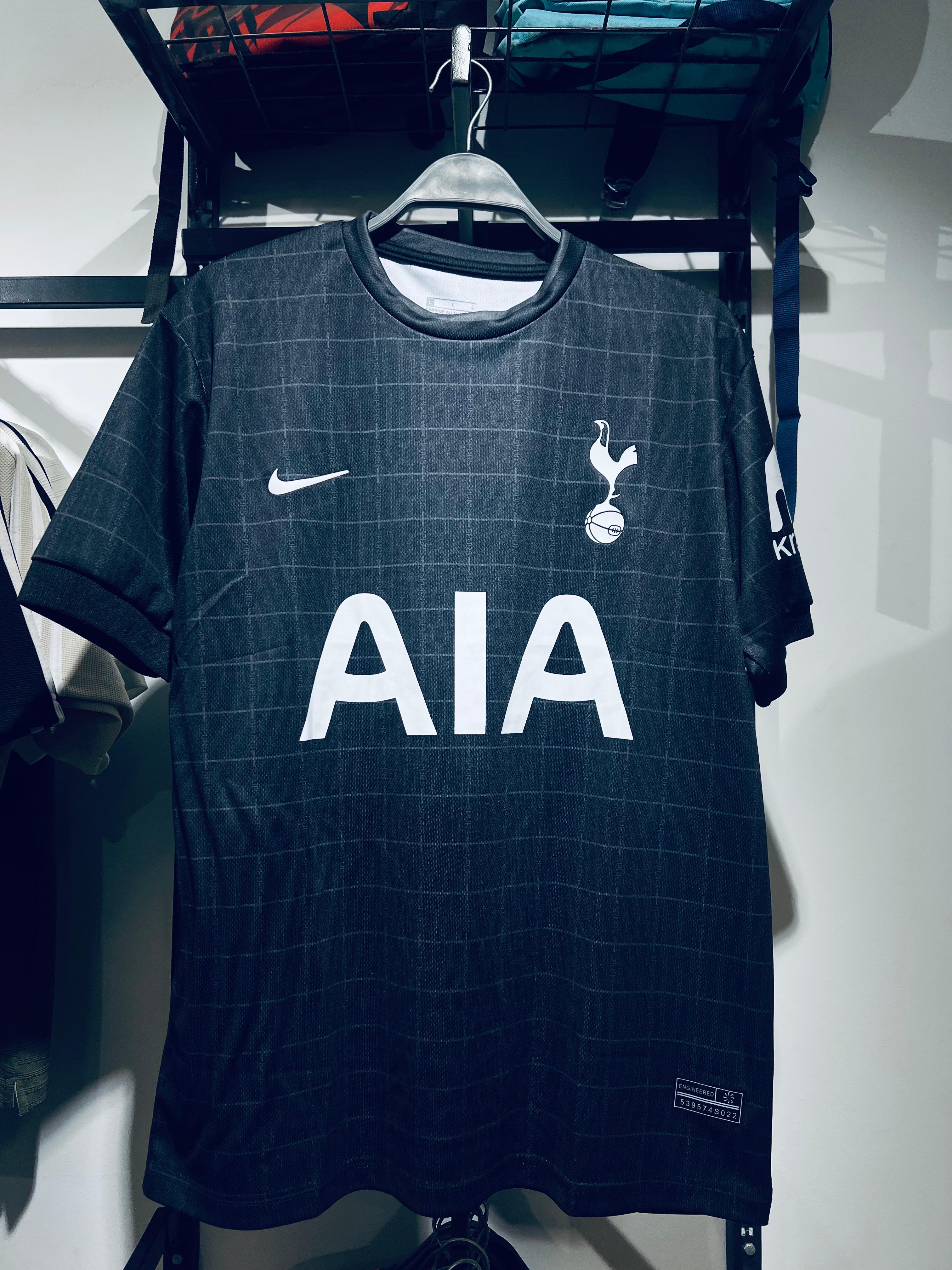 توتنهام الاسود