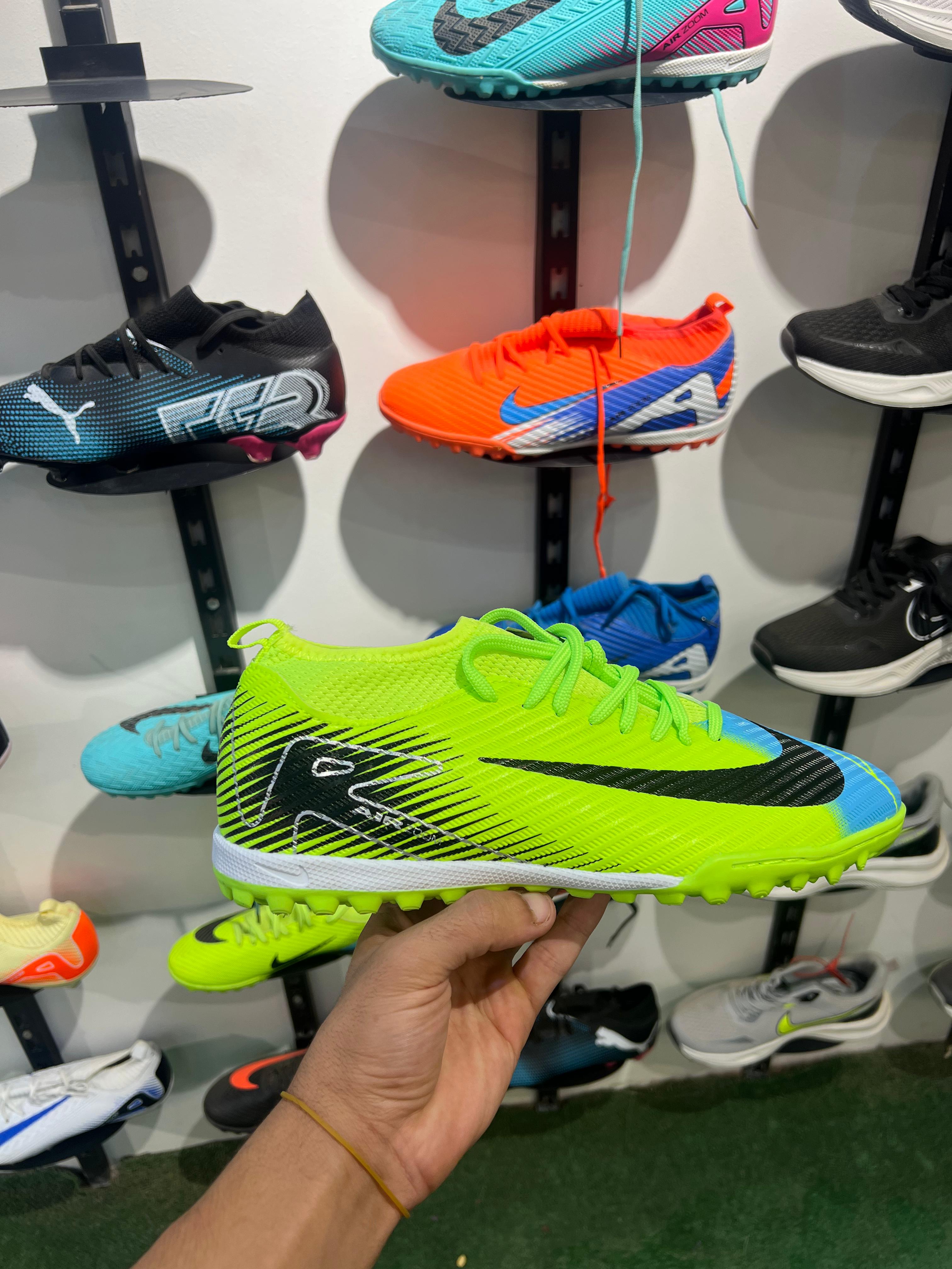 ترتان اير زوم لموني