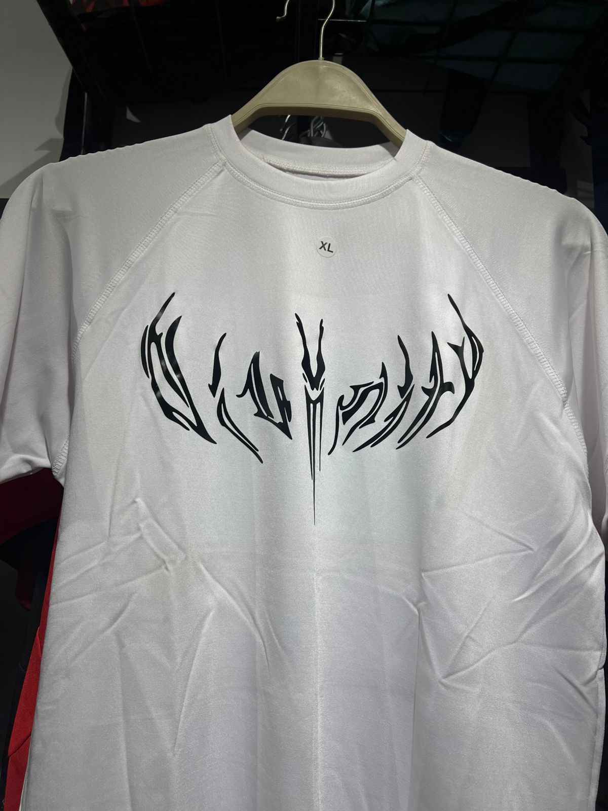 تيشيرت جيم ابيض thumbnail